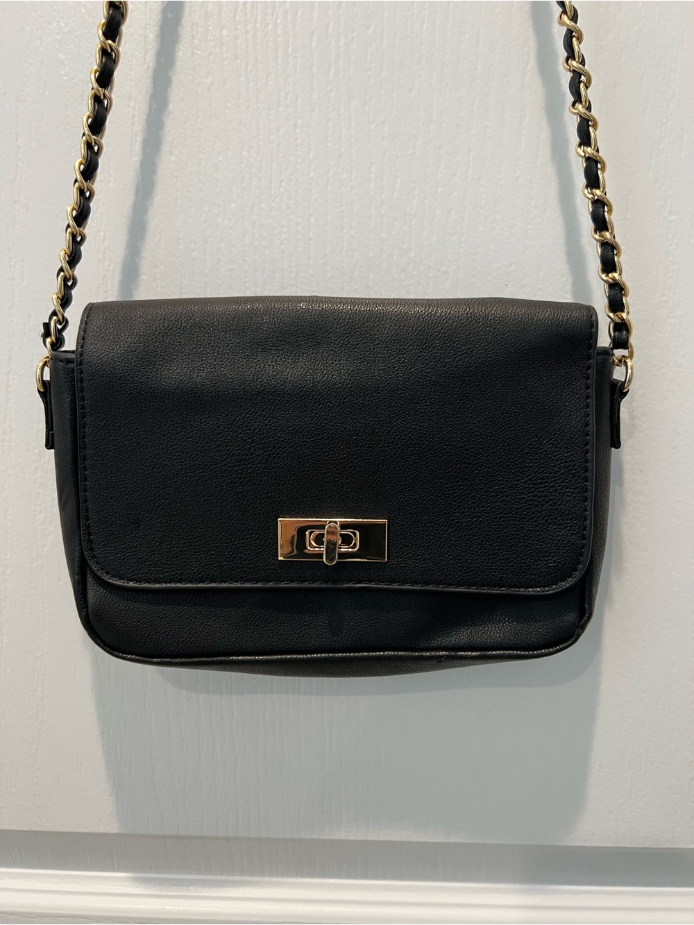 Classic Black Leather Crossbody Bag with Gold Chain